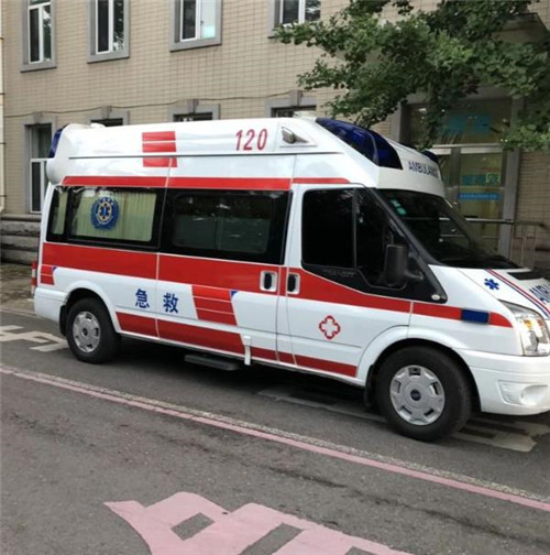 清苑选择我们的救护车出租,开启安心转院之旅